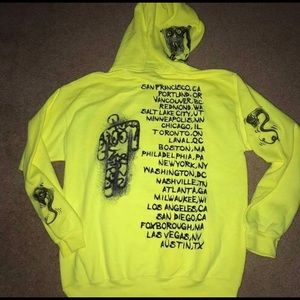 Billie eilish sweatshirt - concert only